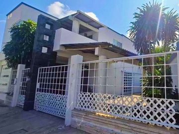 VENDO CASA EN FRACC. SIGLO XXI EN 5A. SECCIÓN