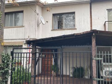 Venta de Casa Sector Hernando de Magallanes, Las Condes