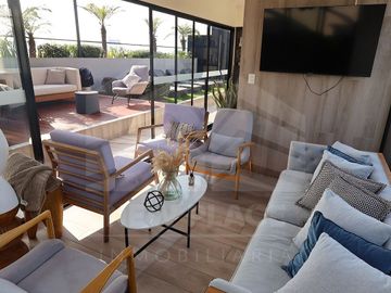 VENTA DEPARTAMENTO EN MIRAFLORES