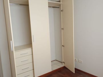 Vendo Departamento Valle Hermoso Surco. Excelente Ubicación