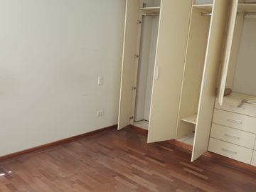 Vendo Departamento Valle Hermoso Surco. Excelente Ubicación