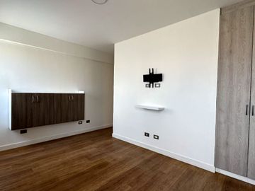 VENTA DE DEPARTAMENTO EN AV GENERAL CORDOVA - MIRAFLORES