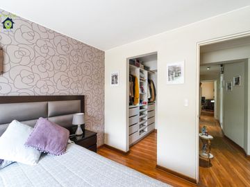 VENDO AMPLIO Y FUNCIONAL DPTO EN 2DO PISO VISTA CALLE CON BALCON EN SURCO-URB.VALLE HERMOSO.