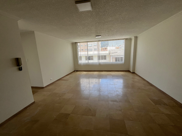 En Venta Hermoso Departamento en El Batan Bajo
