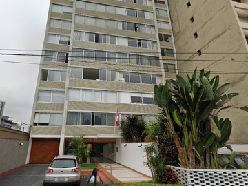 ¡Vive en Miraflores cerca al Malecón 28 de Julio! 🏖️