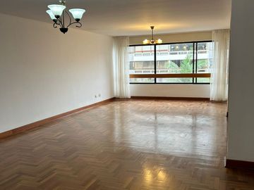 VENTA LINDO FLAT VISTA EXTERNA EN SAN ISIDRO.AV. JORGE BASADRE.