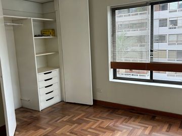 VENTA LINDO FLAT VISTA EXTERNA EN SAN ISIDRO.AV. JORGE BASADRE.