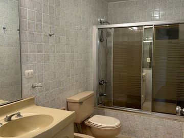 VENTA LINDO FLAT VISTA EXTERNA EN SAN ISIDRO.AV. JORGE BASADRE.