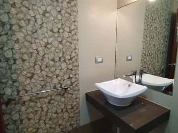 🏡 ¡VENTA DEPARTAMENTO REMODELADO – BARRANCO!