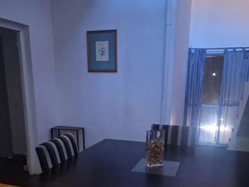 VENTA CASA 4 AMBIENTES CON COCHERA LA TABLADA