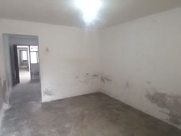 🏡 ¡Gran oportunidad en Lurín! Casa de 173 m² con doble frente a pasos de la plaza principal