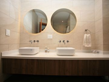 EL DEPARTAMENTO QUE LO TIENE TODO – UBICACIÓN, UBICACIÓN, DISEÑO Y ENCANTO 🔑✨