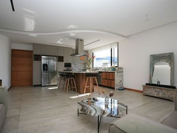 EL DEPARTAMENTO QUE LO TIENE TODO – UBICACIÓN, UBICACIÓN, DISEÑO Y ENCANTO 🔑✨
