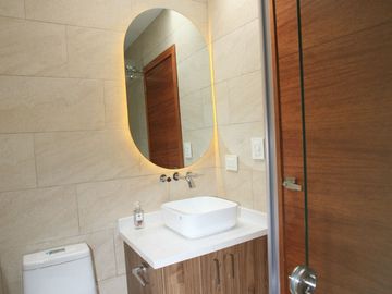 EL DEPARTAMENTO QUE LO TIENE TODO – UBICACIÓN, UBICACIÓN, DISEÑO Y ENCANTO 🔑✨