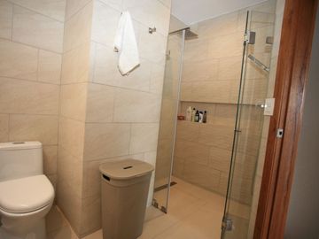 EL DEPARTAMENTO QUE LO TIENE TODO – UBICACIÓN, UBICACIÓN, DISEÑO Y ENCANTO 🔑✨