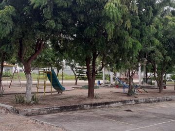 @Punta Barandúa Infantería de Marina Santa Elena Ecuador En Venta Casa de 2 pisos