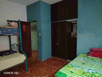 En Venta Amplia Casa de 2 pisos Punta Barandúa Infantería de Marina Santa Elena Ecuador