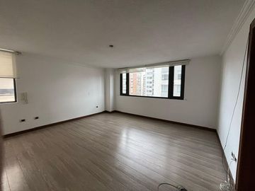 Vendo departamento de 3 habitaciones en sector de Republica de el Salvador