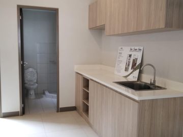 Townhouse Upper Antipolo Ready for Occupancy and preselling as low as 27k