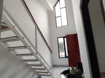 Rumah EL Cihanjuang,Baru SIAP HUNI 1 LANTAI+MEZZANINE Dekat Kota Cimahi di Bandung Barat Jual Dijual