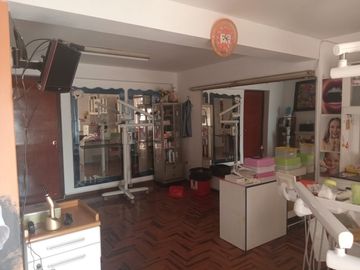 ¡VENTA!. CASA DE 150m2 COMAS