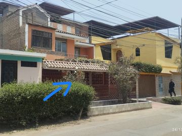 ¡VENTA!. CASA DE 150m2 COMAS