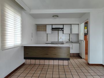 DEPARTAMENTO EN VENTA AV. CLOUTHIER Y AV. GUADALUPE, COLONIA JARDINES DE GUADALUPE