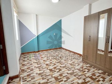 ALQUILER DE DEPARTAMENTO EN SEGUNDO PISO A ESPALDAS DE PROSEGUR  EN CHICLAYO