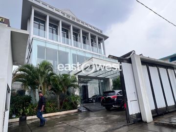 Jual Gedung Jalan Raya Perjuangan Kebon Jeruk Jakarta Barat Murah Siap Pakai Lokasi Sangat Strategis