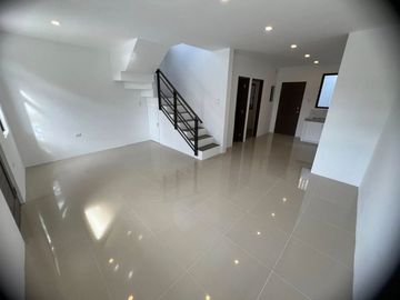 🏡 READY FOR OCCUPANCY! Stunning 2-Storey Duplex for Sale (CORNER LOT!) in Cainta Greenland, Taytay, Rizal!