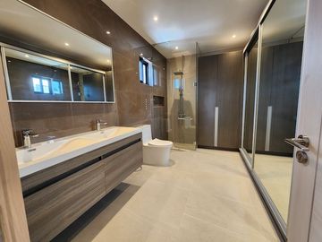 Brand New Townhouse For Sale at BF Homes, Parañaque City