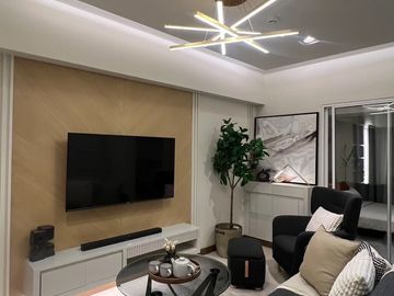 Spacious 1BR Condo in Prisma Residences with Stunning City Views