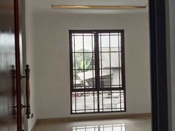 Rumah Mgn KODAU, SIAP HUNI 2 LANTAI Murah Mewah Townhouse Jatimekar Jatiasih Kota Bekasi Jual Dijual