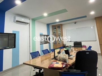 Jual/Sewa Pabrik Kawasan Blessindo Industri Legok Tangerang Lokasi Strategis Bagus Siap Pakai