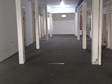 DIJUAL/DISEWAKAN RUMAH KANTOR LOKASI STRATEGIS DI LODAYA BANDUNG