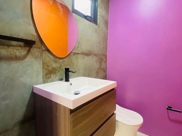 Casa En Venta En Vitacura. 5 Dormitorios, 5 baños
