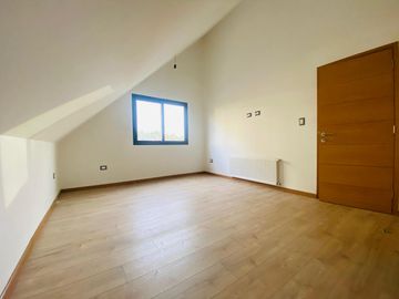 Casa En Venta En Vitacura. 5 Dormitorios, 5 baños