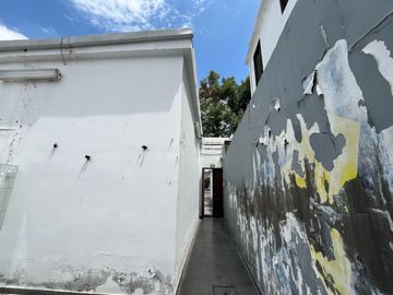 Vendo Casona Como Terreno
