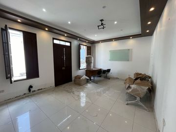 Vendo Casona Como Terreno