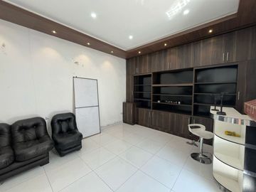 Vendo Casona Como Terreno