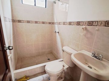 Venta Casa en Ciudad Celeste 4 dormitorios - Samborondón - C317