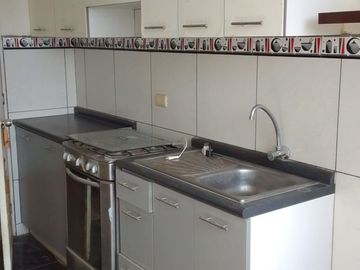 Alquiler De Departamento En Condominio - Villa El Salvador