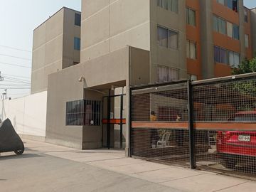 Alquiler De Departamento En Condominio - Villa El Salvador