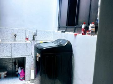 VENDO CASA LOS OLIVOS AV UNIVERSITARIA Y TOMAS VALLE ESPALDA DE PLAZA VEA