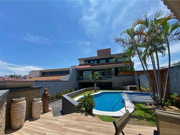 Casa en venta en Costa de Oro, Boca del Río, Ver. Calle Huachinango