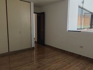 Vendo Dpto 3Erpiso 85M2 O2Dorm C/Cochera A Unos Pasos De Estacion Ayacucho