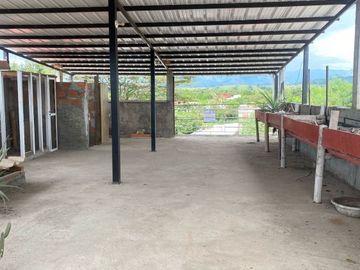CA132 VENDEMOS HERMOSA Y AMPLIA VIVIENDA BIFAMILIAR EN AGUA CLARA TULUÁ