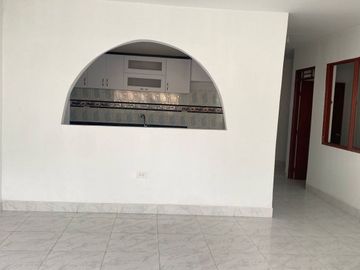 CA132 VENDEMOS HERMOSA Y AMPLIA VIVIENDA BIFAMILIAR EN AGUA CLARA TULUÁ