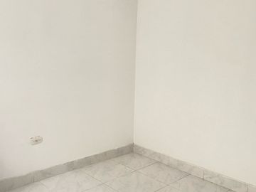 CA132 VENDEMOS HERMOSA Y AMPLIA VIVIENDA BIFAMILIAR EN AGUA CLARA TULUÁ