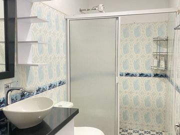 CA132 VENDEMOS HERMOSA Y AMPLIA VIVIENDA BIFAMILIAR EN AGUA CLARA TULUÁ